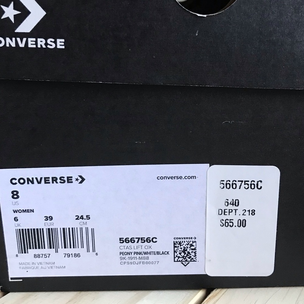 💞Converse Chuck Taylor lift low tops💞 - Picture 5 of 11